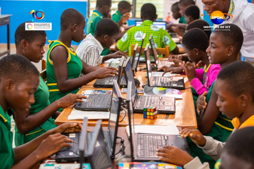 Tsiame students participating in the Coding Caravan 